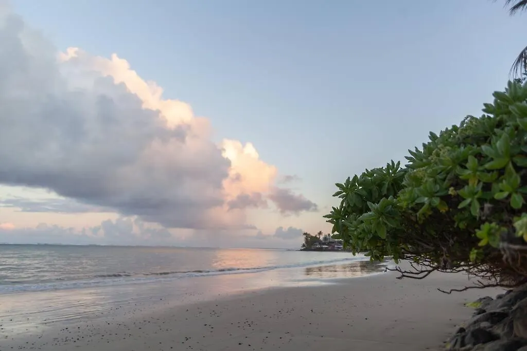 Dom wakacyjny Moeʻuhane Kai Beach Front Home Hau'ula